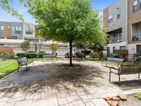 2401 Crawford Street B304, Houston TX 77004