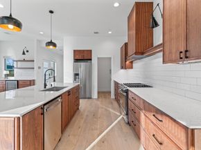 3802 Commerce Street, Houston TX 77003