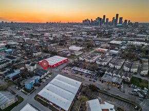 3802 Commerce Street, Houston TX 77003