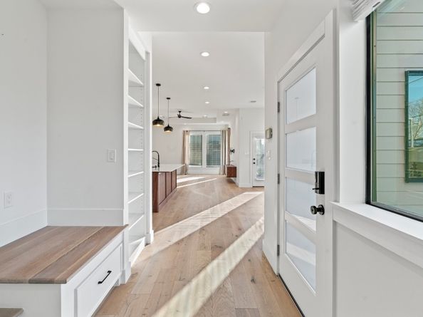 3802 Commerce Street, Houston TX 77003