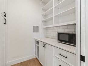3802 Commerce Street, Houston TX 77003