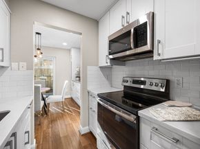 1300 Fairview Avenue B, Houston TX 77006