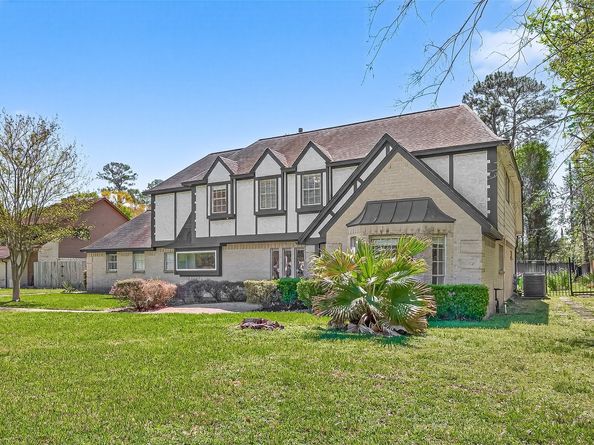 14407 Whispering Valley Drive, Cypress TX 77429