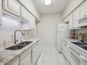 2400 N Braeswood Boulevard 233, Houston TX 77030