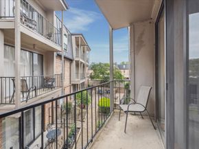 2400 N Braeswood Boulevard 233, Houston TX 77030