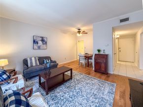 2400 N Braeswood Boulevard 233, Houston TX 77030