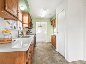 482 Lost Rock Drive, Houston TX 77598