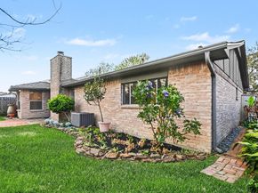 482 Lost Rock Drive, Houston TX 77598