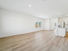 5719 Adamite Way, Houston TX 77048