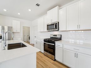 5719 Adamite Way, Houston TX 77048