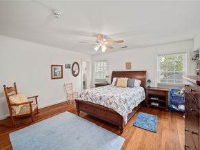 2229 Maroneal Street, Houston TX 77030