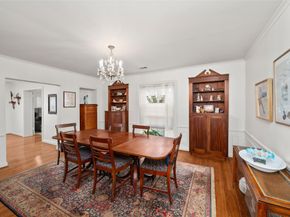 2229 Maroneal Street, Houston TX 77030