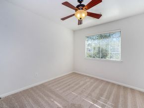 158 N Magnolia Pond Place 158E, The Woodlands TX 77381