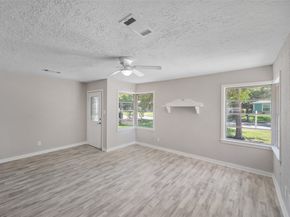 8527 Brower Street, Houston TX 77017