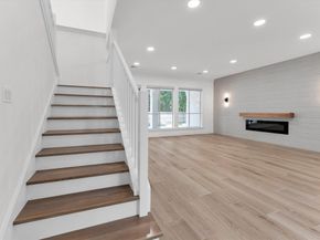 30 E Wedgemere Circle, The Woodlands TX 77381