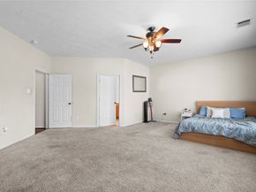 14807 Summer Knoll Lane, Houston TX 77044
