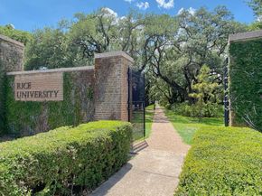 2345 Blue Bonnet Boulevard, Houston TX 77030