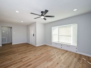 247 E Janisch Rd, Houston TX 77022