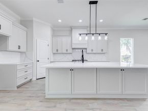 8405 Folkstone Lane, Houston TX 77075