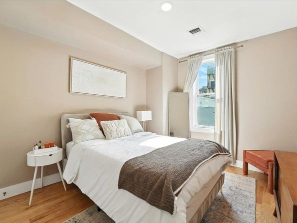 413 Jefferson St 1, Hoboken NJ 07030