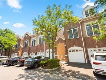 122 Abbie Ct