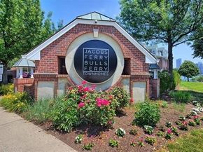 122 Abbie Ct, Guttenberg NJ 07093