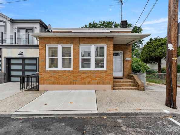 6601 Bergenwood Ave, North Bergen NJ 07047