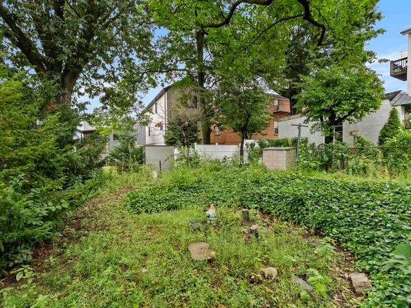 6601 Bergenwood Ave, North Bergen NJ 07047