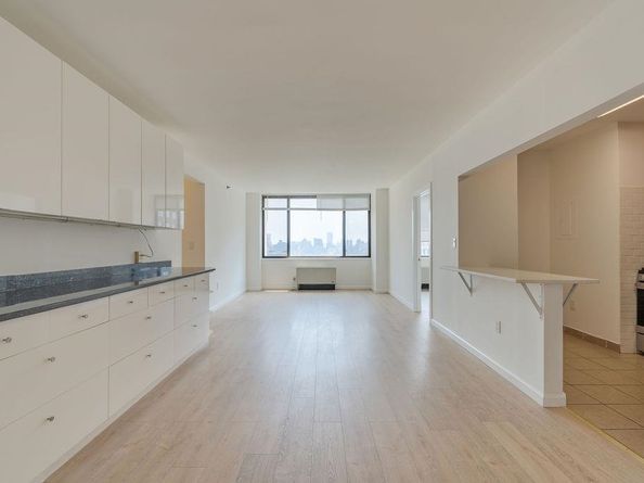 45 River Dr South 1814, Jersey City NJ 07310