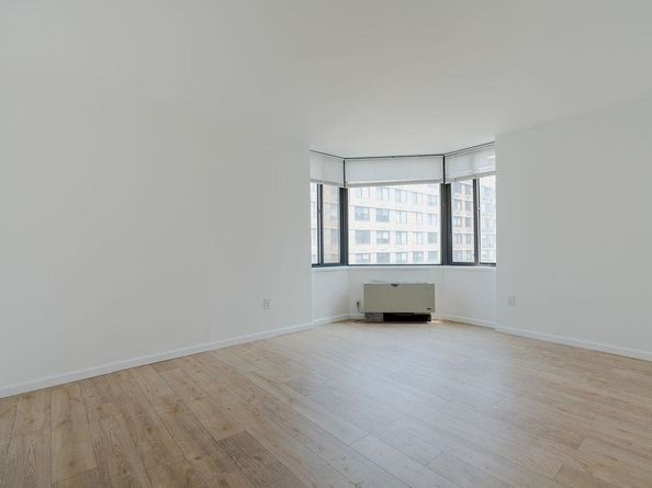 45 River Dr South 1814, Jersey City NJ 07310