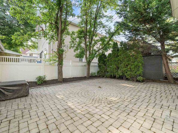 829 Avenue C, Bayonne NJ 07002