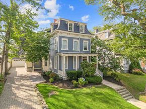 829 Avenue C, Bayonne NJ 07002