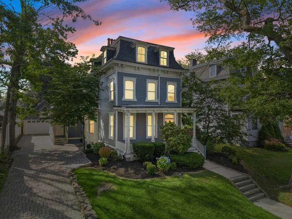 829 Avenue C, Bayonne NJ 07002