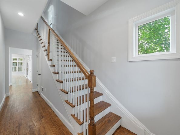 829 Avenue C, Bayonne NJ 07002