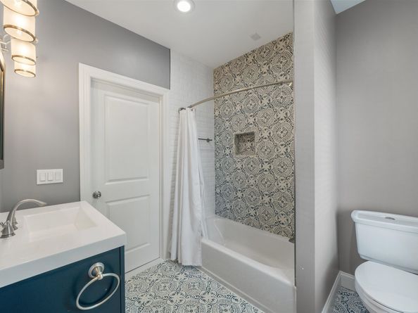 829 Avenue C, Bayonne NJ 07002