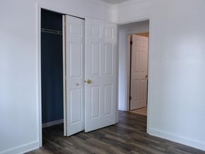 47 Dogwood St, Jersey City NJ 07305