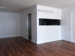 47 Dogwood St, Jersey City NJ 07305