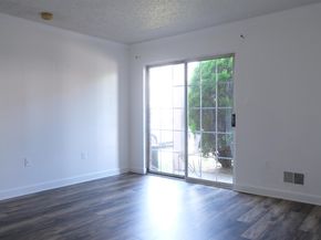 47 Dogwood St, Jersey City NJ 07305
