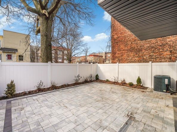 177 Wilkinson Ave 1, Jersey City NJ 07305