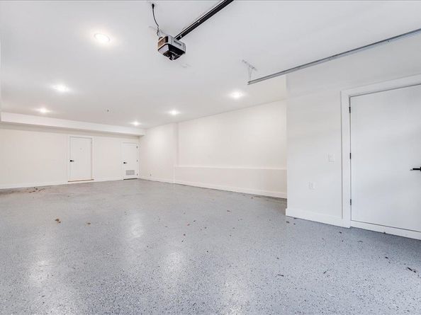 177 Wilkinson Ave 1, Jersey City NJ 07305