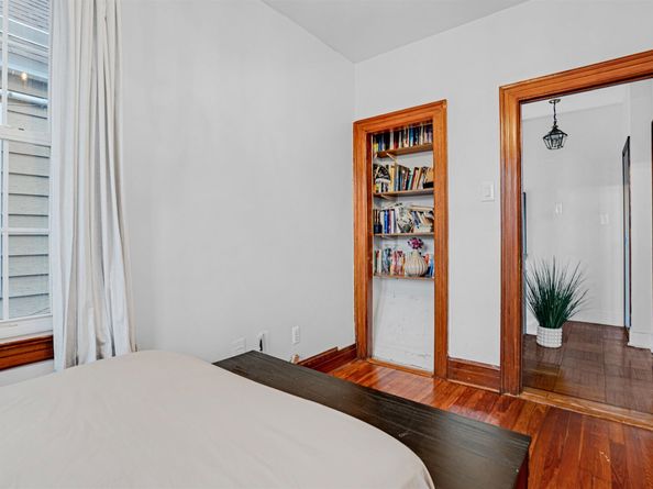 16 Stegman Terrace, Jersey City NJ 07305