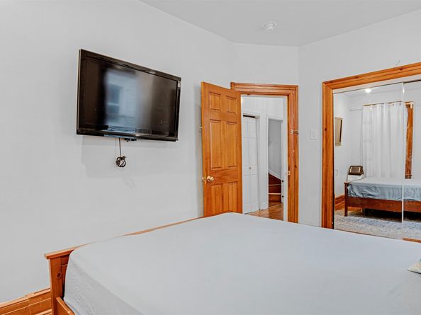 16 Stegman Terrace, Jersey City NJ 07305