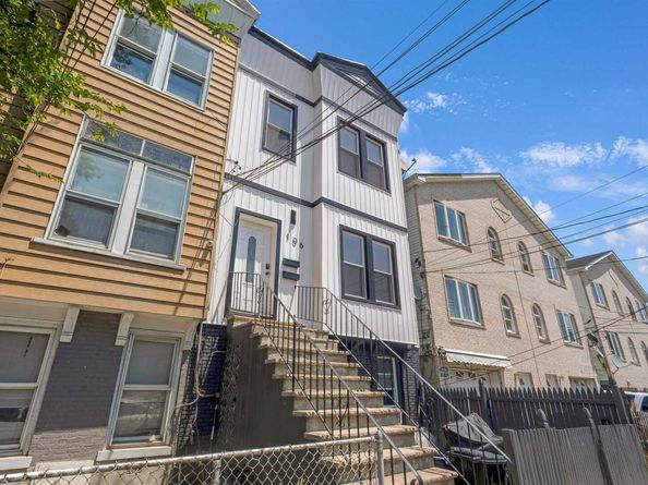 106 Clinton Ave, Jersey City NJ 07304