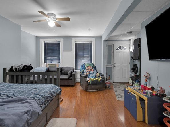 106 Clinton Ave, Jersey City NJ 07304