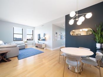 4 Beacon Way