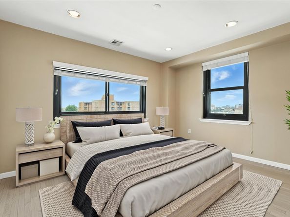 518-530 Gregory Ave PH1, Weehawken NJ 07086