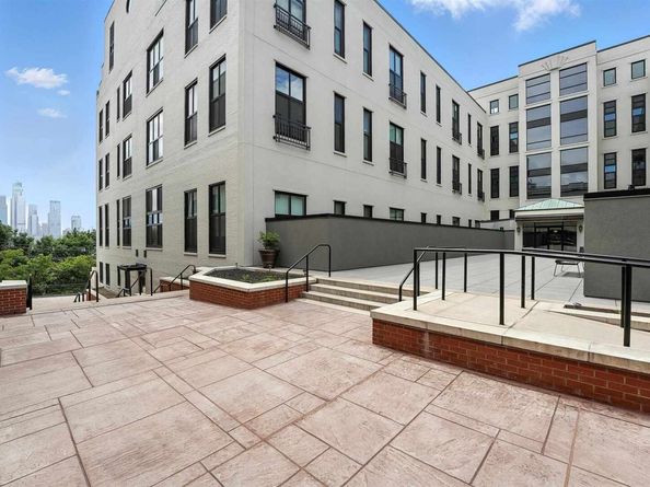 518-530 Gregory Ave PH1, Weehawken NJ 07086