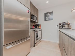 160 1st St 709, Jersey City NJ 07302