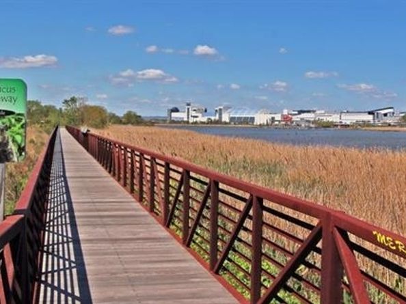 2234 Harmon Cove Tower, Secaucus NJ 07094
