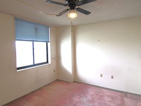 2234 Harmon Cove Tower, Secaucus NJ 07094